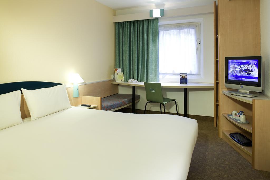 Ibis Plymouth Hotel Ngoại thất bức ảnh