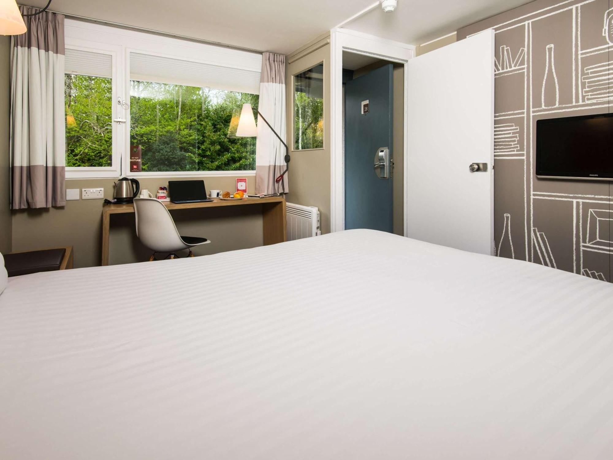 Ibis Plymouth Hotel Ngoại thất bức ảnh